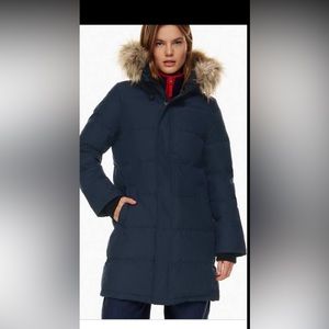 TNA powder parka size xxs in admiral blue